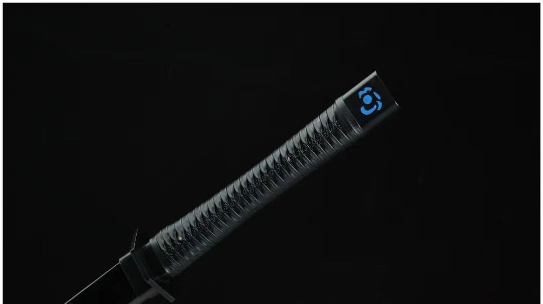 Chokutō Noir et bleu