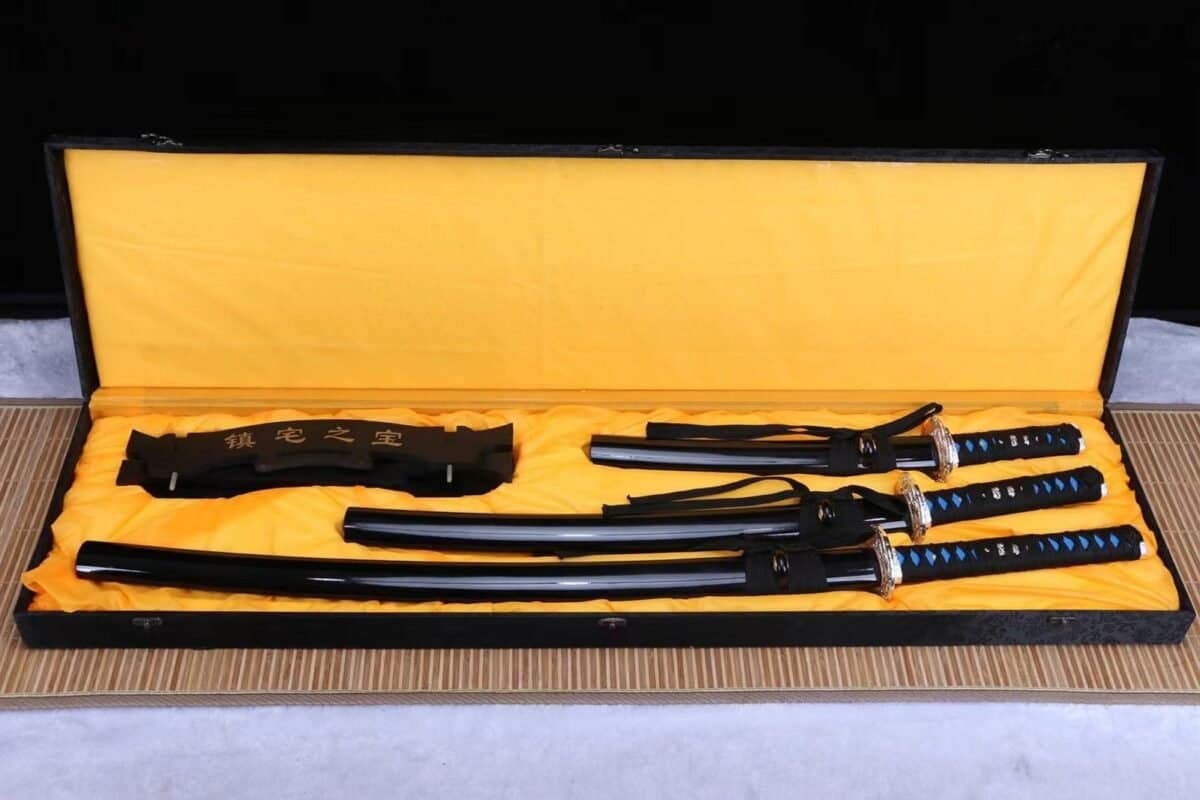 Ensemble Katana Noir
