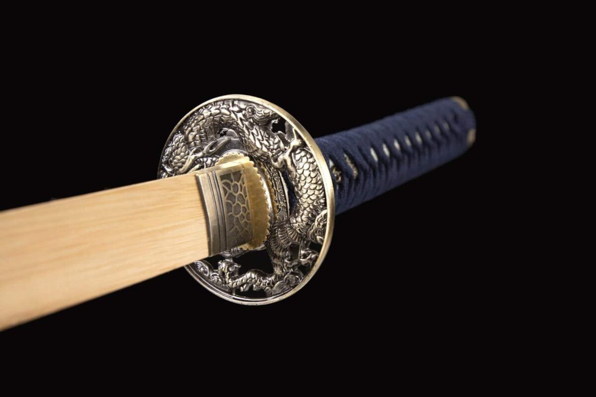 Katana En Bois Avec Fourreau