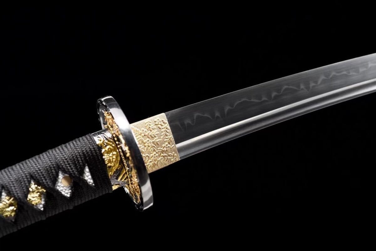 Katana Rose Lame Noire